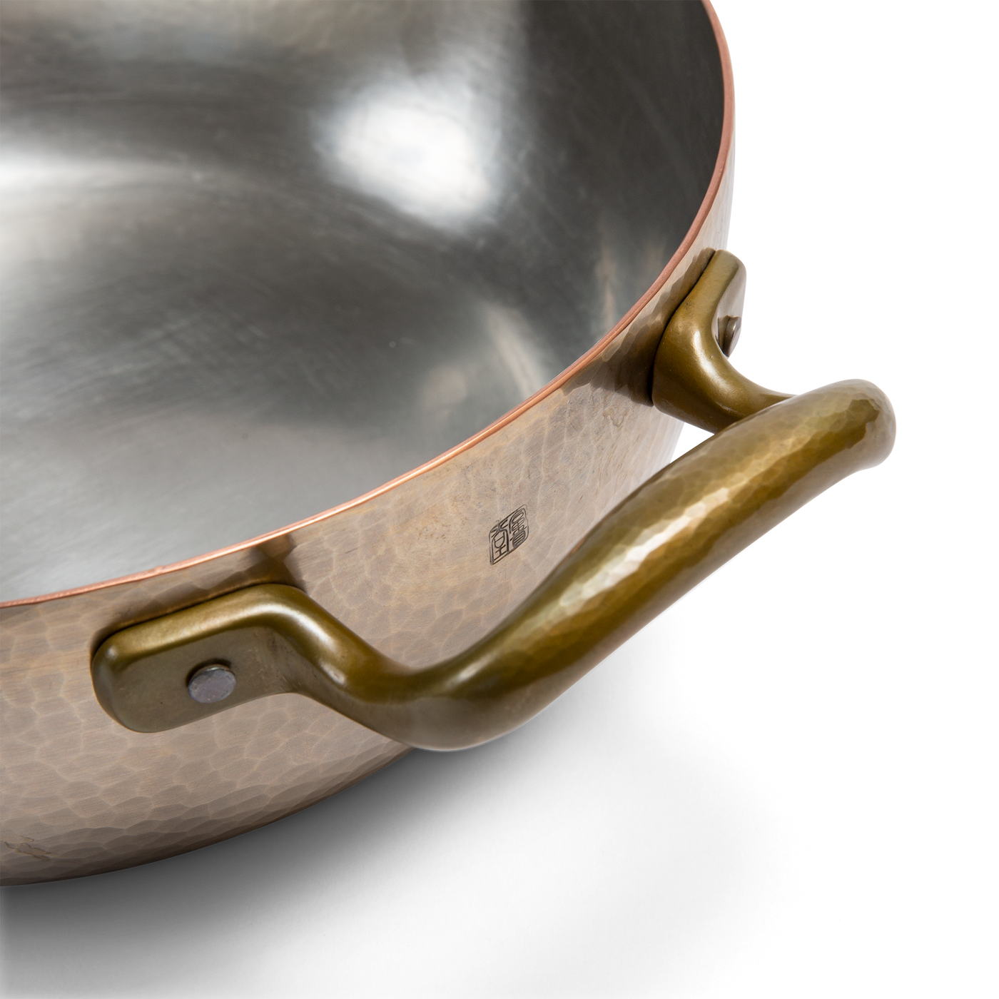 Two-handed pot with spout - 3.6 quarts