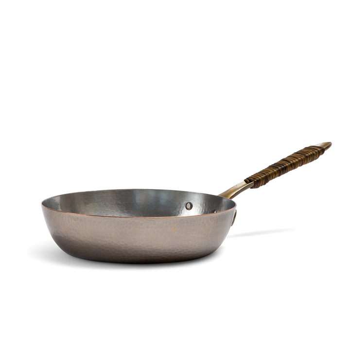 Frying pan with vine-wrapped handle - large