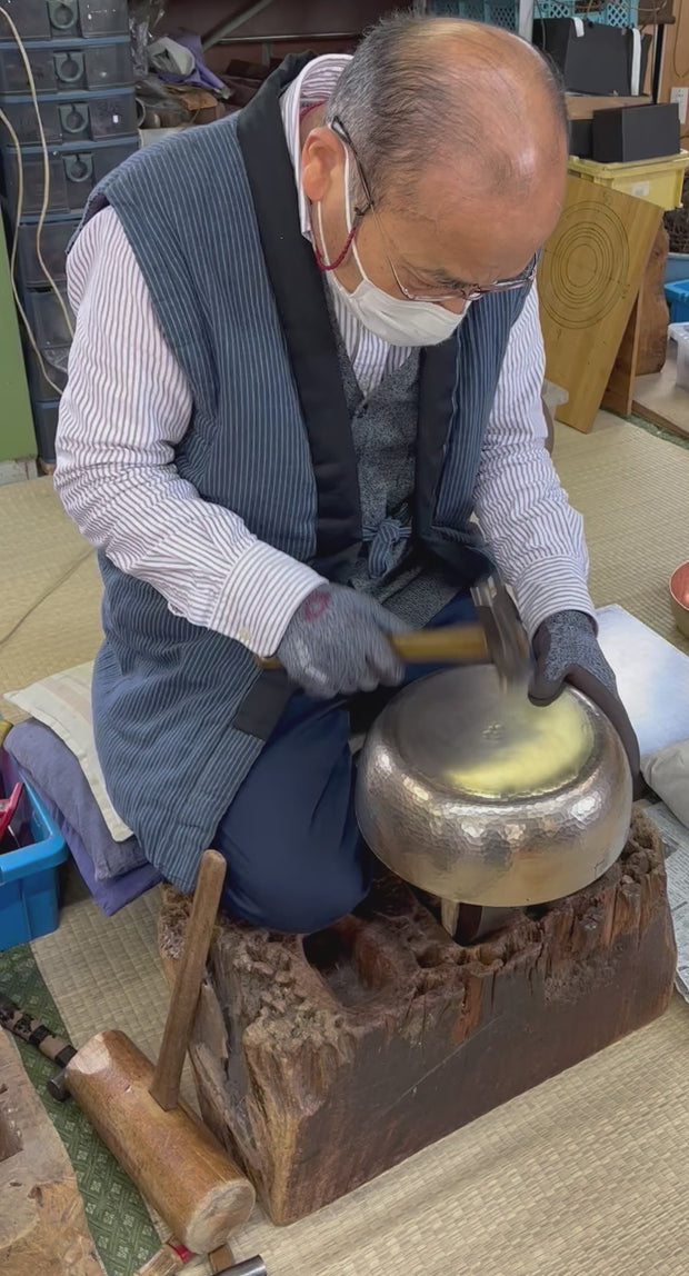 わた鍋 Frying pan with vine-wrapped handle - large – The Japanese Pantry